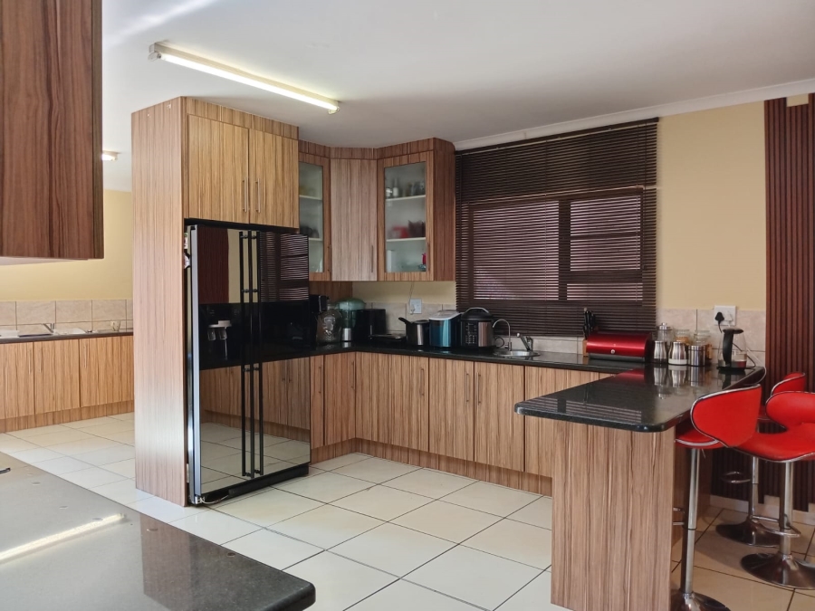 3 Bedroom Property for Sale in Boschdal North West